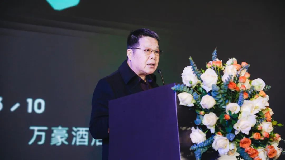 廣東合和建筑五金集團董事長謝耀洪.jpg