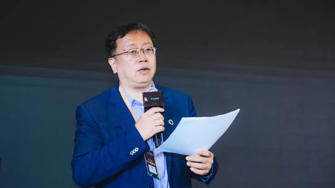 中國建筑金屬結構協會副會長王洪濤.jpg 中國建筑金屬結構協會副會長王洪濤.jpg